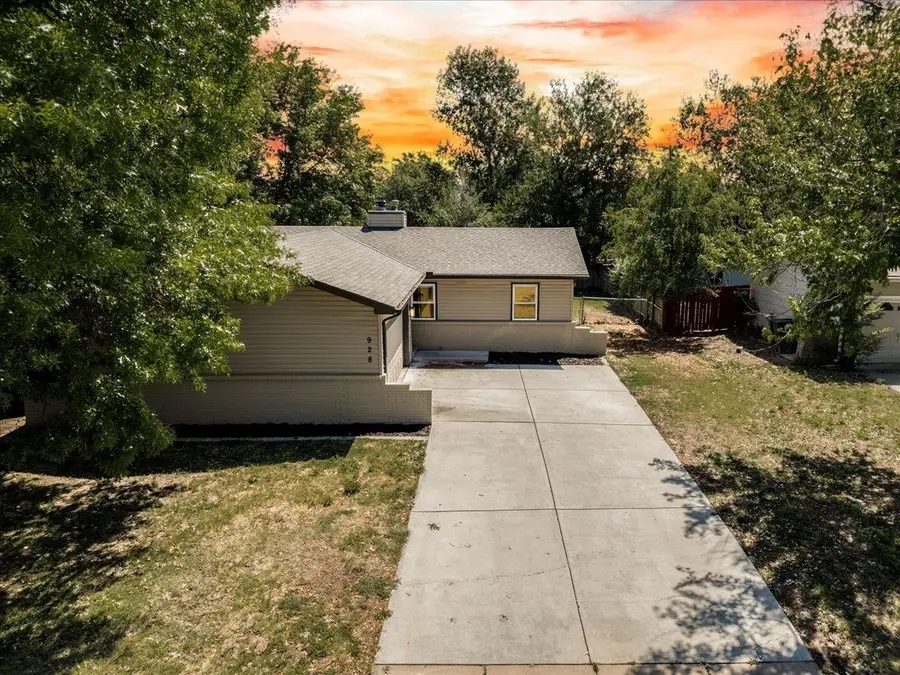 928 S Dalton Drive, Wichita, KS 67207 - #2