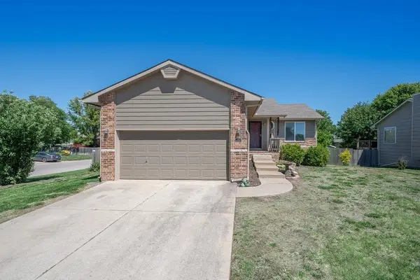 3037 E Lanners Circle, Wichita, KS 67219