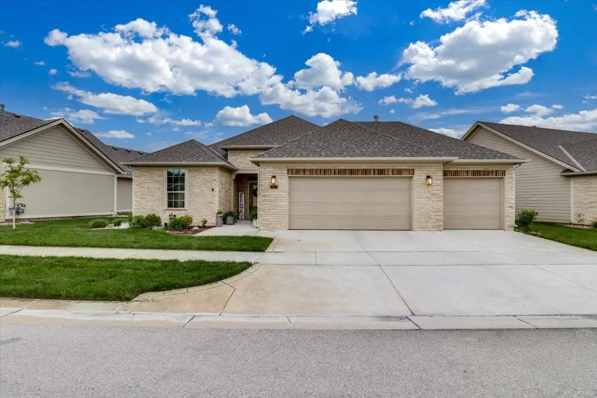 4015 N Solano Ct, Wichita, KS 67205 - #1