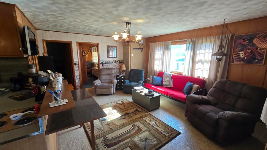 216 N Sunset Terrace, Toronto, KS 66777 - #3