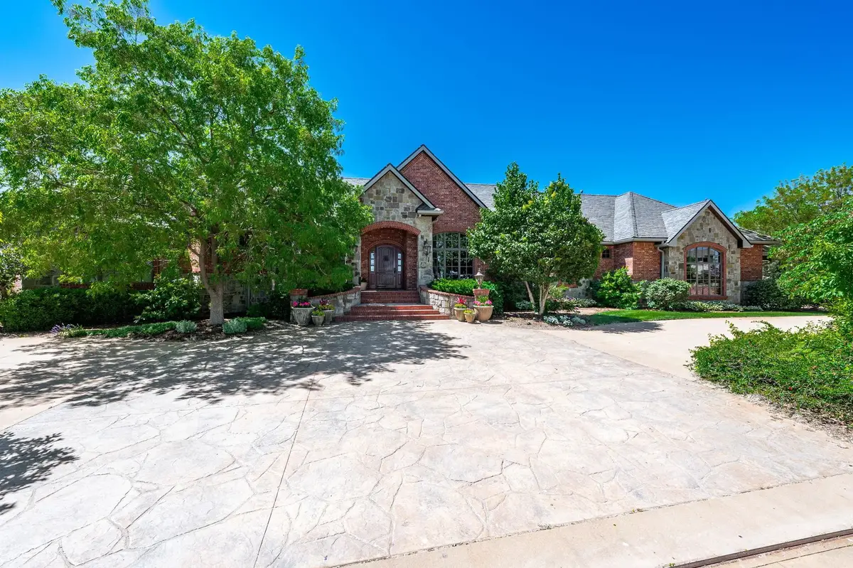 6737 W 29th St N, Wichita, KS 67205 - #1