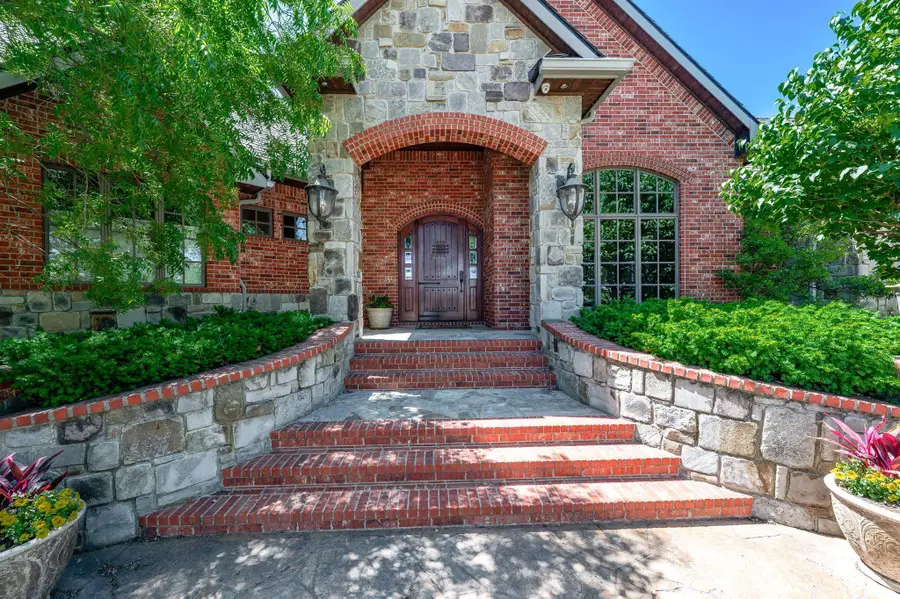 6737 W 29th St N, Wichita, KS 67205 - #2