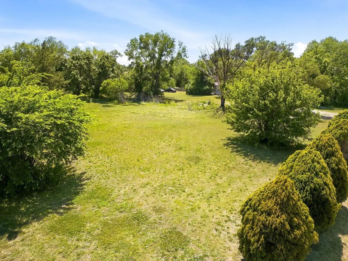 229 E Nicole St, Salem, KS 67060 - #1
