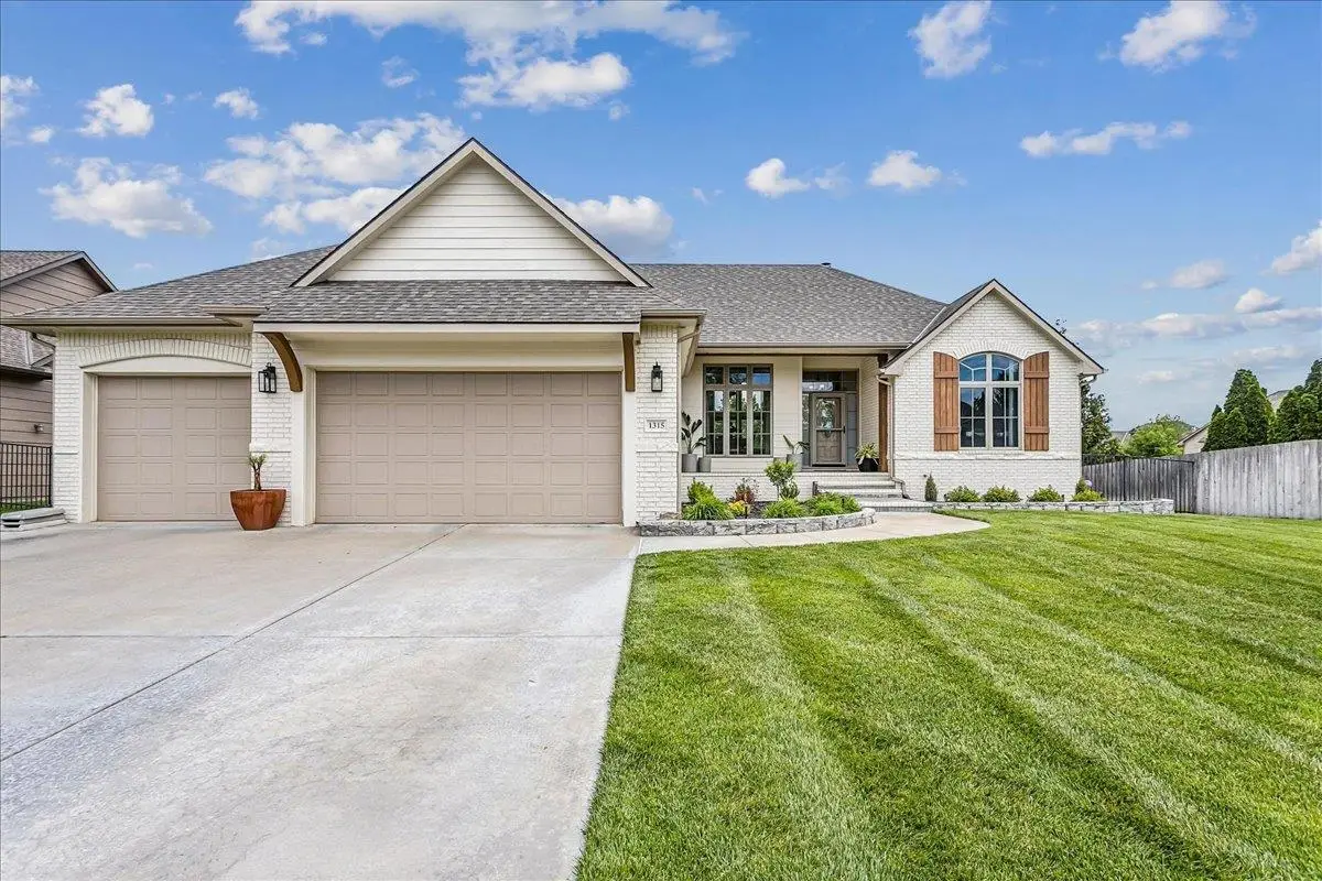 1315 S City View Cir, Wichita, KS 67235-3446 - #1