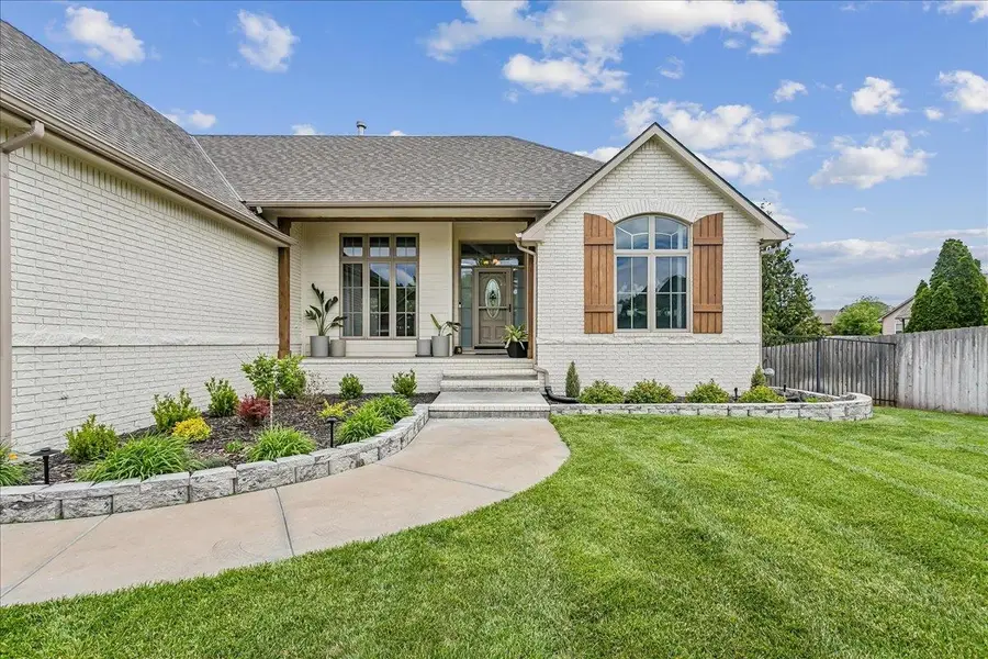 1315 S City View Cir, Wichita, KS 67235-3446 - #2