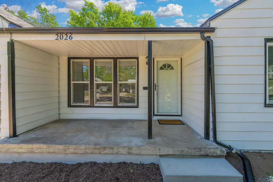 2026 S Waco St, Wichita, KS 67213 - #3