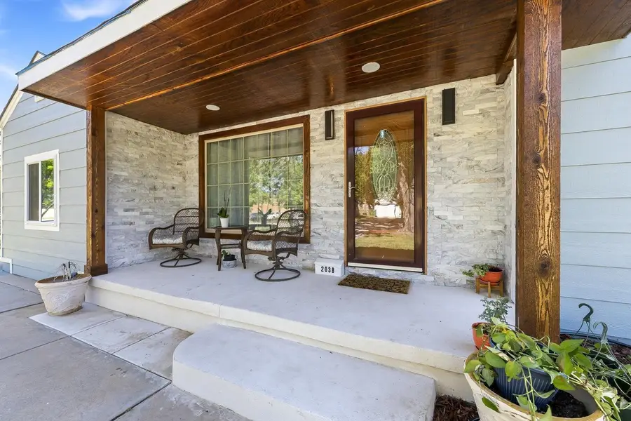 2038 S Poplar St, Wichita, KS 67211 - #3