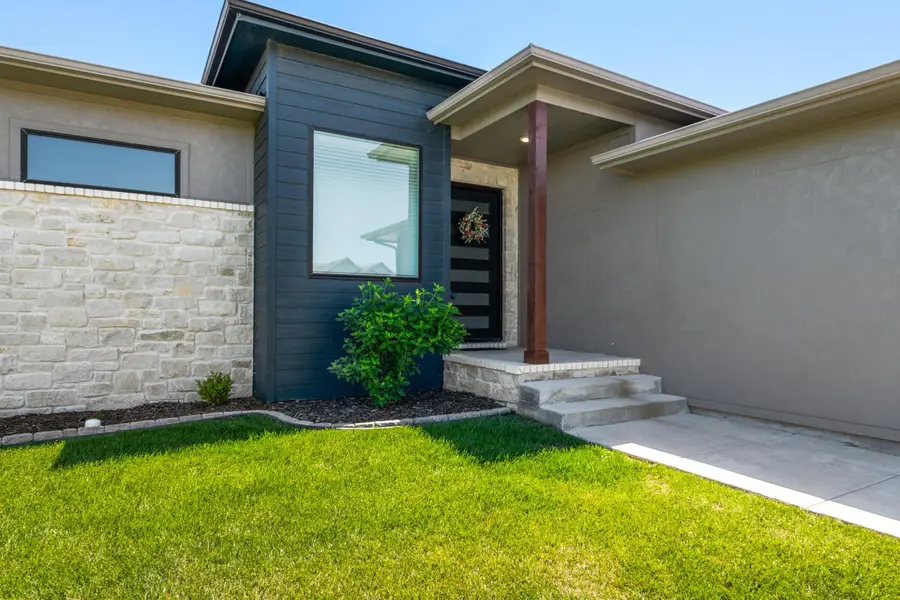 3404 S Capri, Wichita, KS 67210 - #2