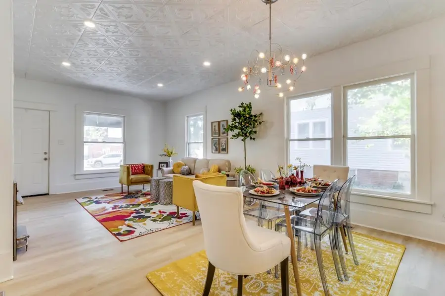 839 S Elizabeth St, Wichita, KS 67213 - #3
