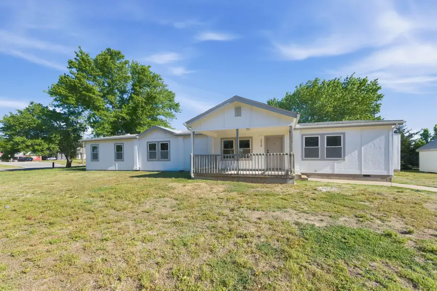 6068 S Seneca St, Wichita, KS 67217 - #2