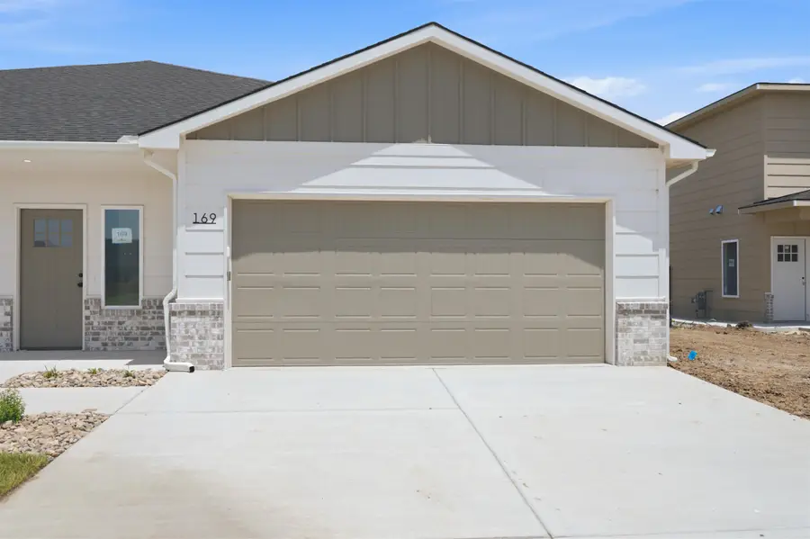 119 N N Mendocino Ct, Goddard, KS 67052 - #2