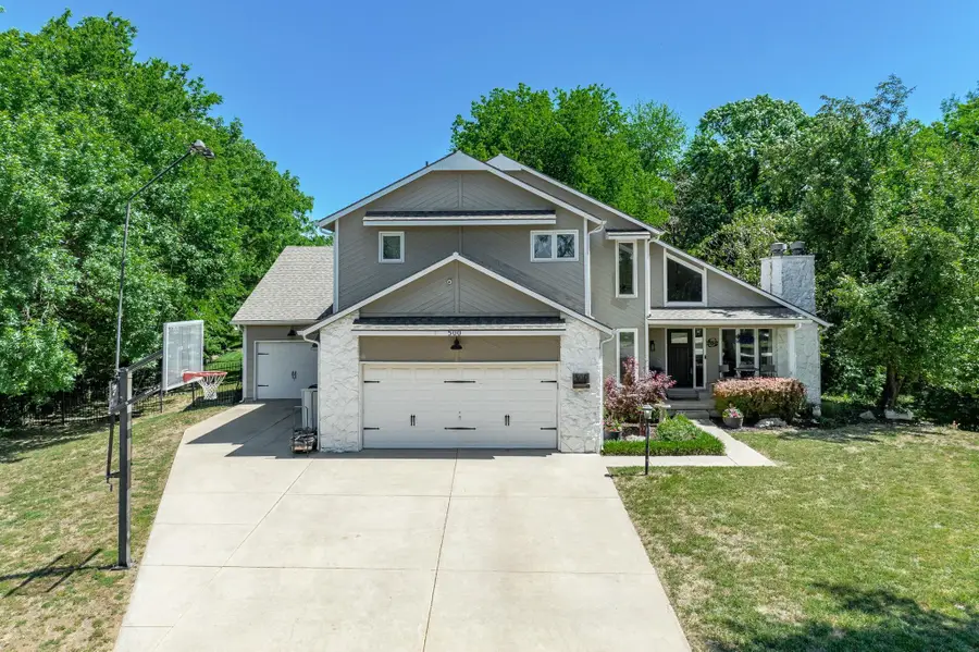 500 S Sharon Ct, Derby, KS 67037 - #2