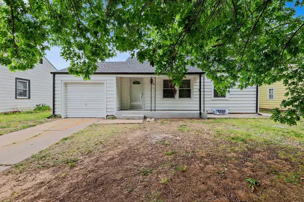 2620 S Santa Fe St., Wichita, KS 67216