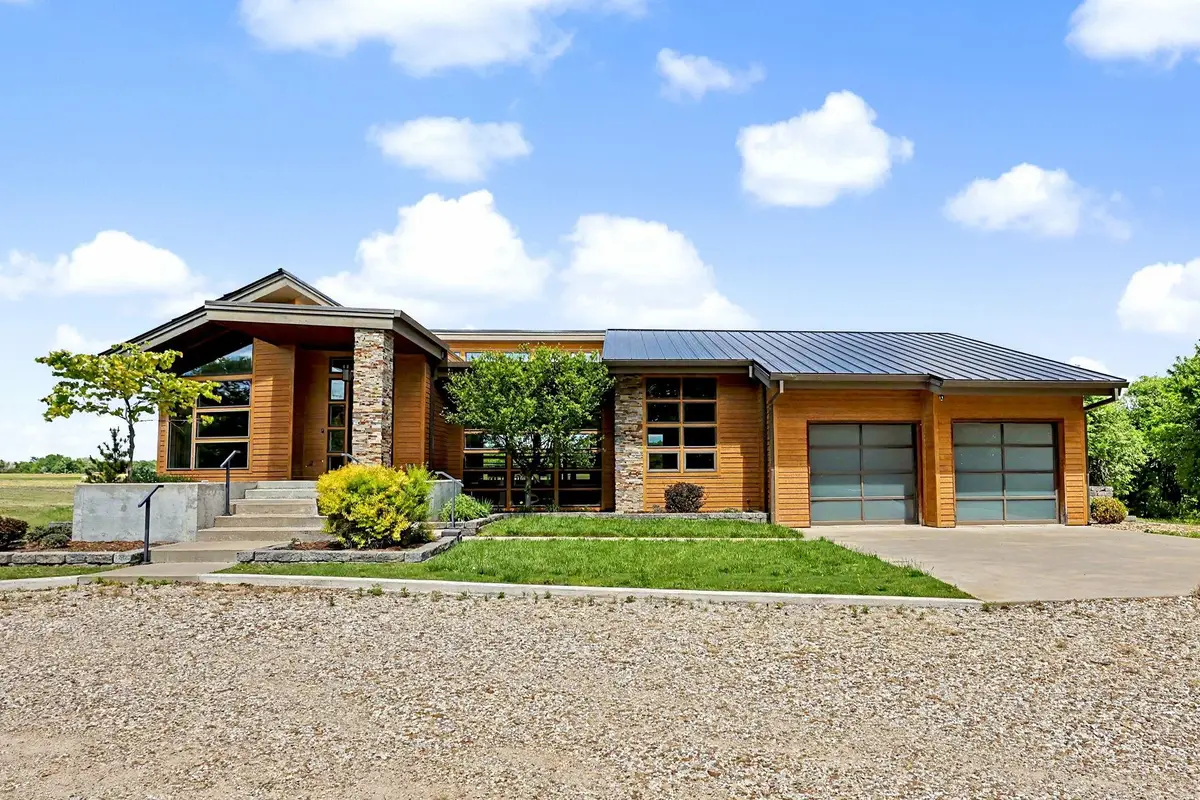 9286 292nd Road, Arkansas City, KS 67005 - #1