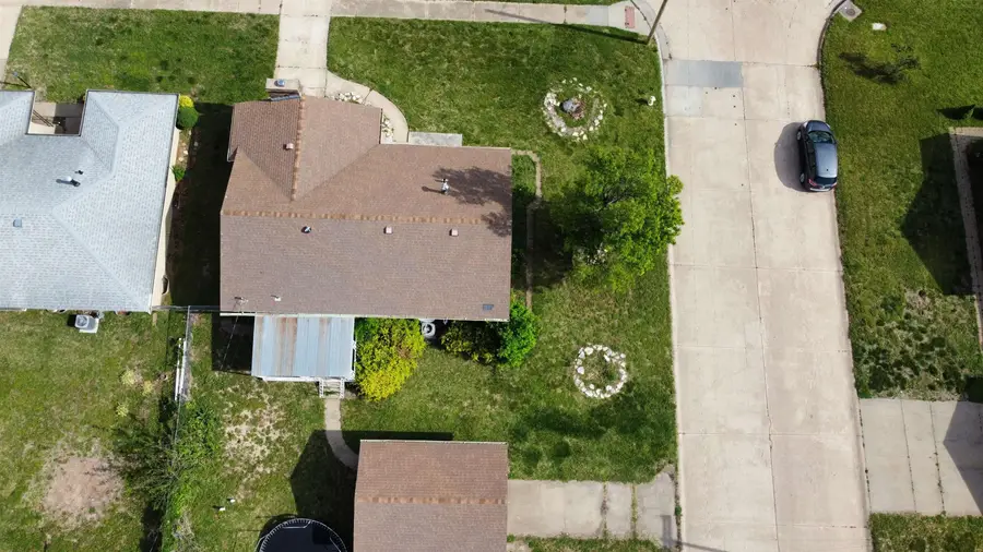 1107 Talley Dr, Salina, KS 67401 - #3