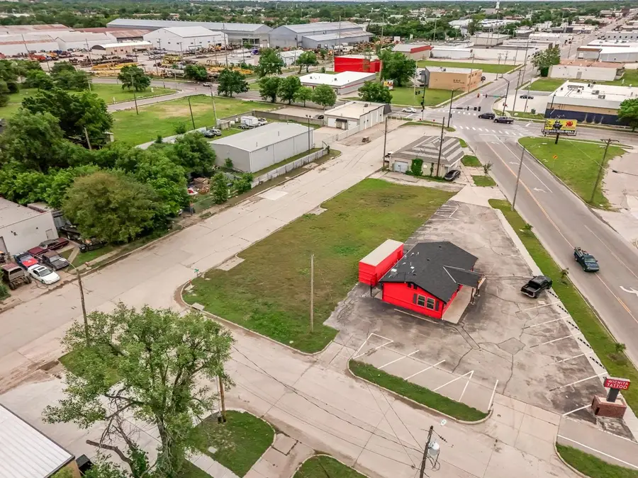 0.21+/- Acres N Washington Ave, Wichita, KS 67214 - #3