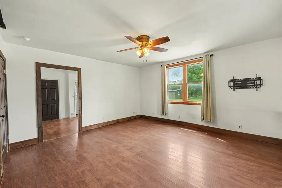 323 King St, Gypsum, KS 67448 - #2