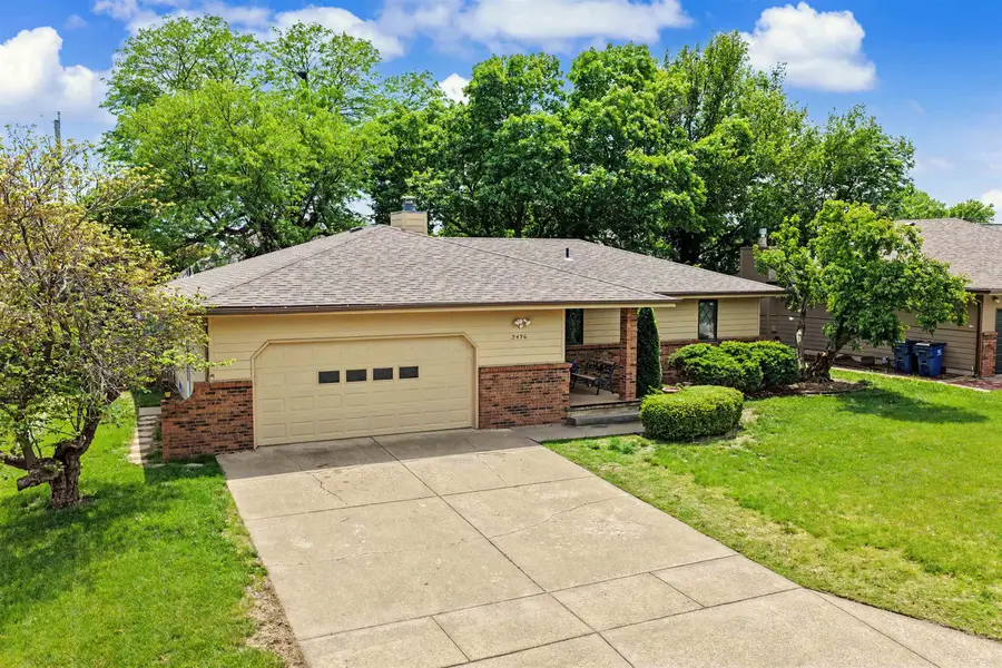 2436 Village Ln, Salina, KS 67401 - #3