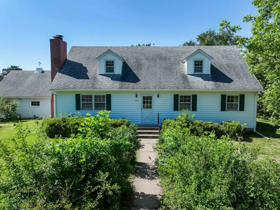 1305 W Park Ave, El Dorado, KS 67042 - #2