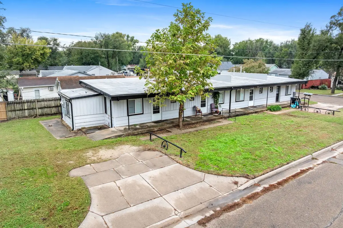 121-127 W 31st St N, Wichita, KS 67204 - #1
