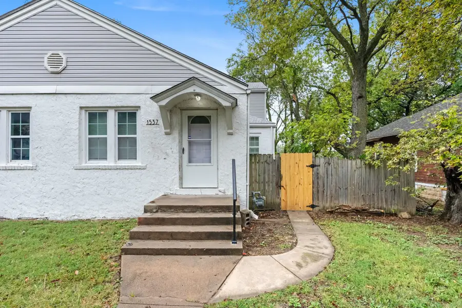 1535-1537 N Holyoke Ave, Wichita, KS 67208 - #3