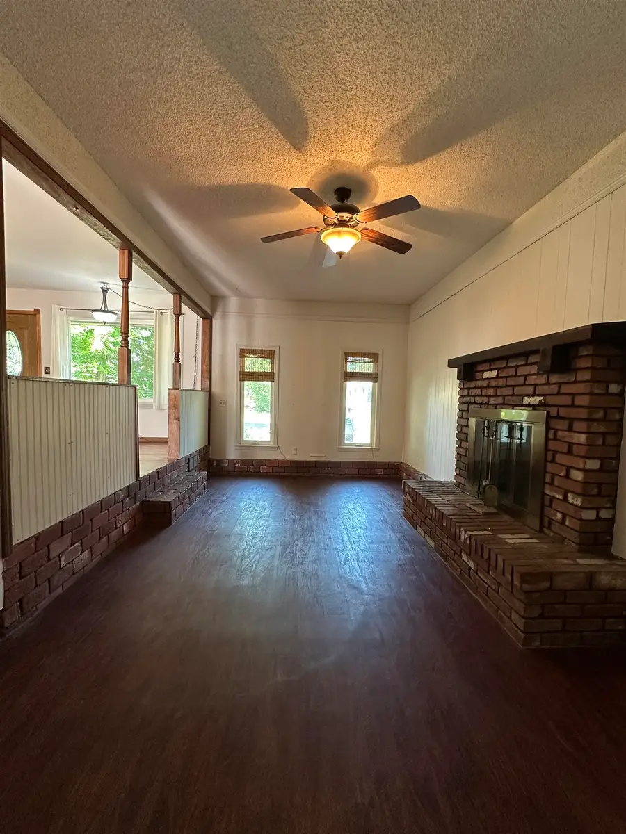 3328 S Chase Ave, Wichita, KS 67217 - #2