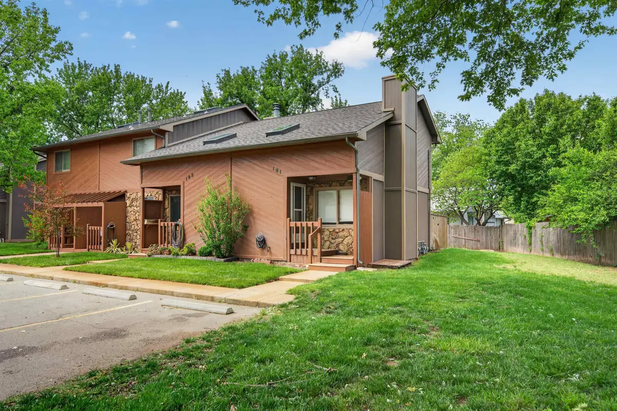 1530 N Smith Cir Unit 101, Wichita, KS 67212 - #1