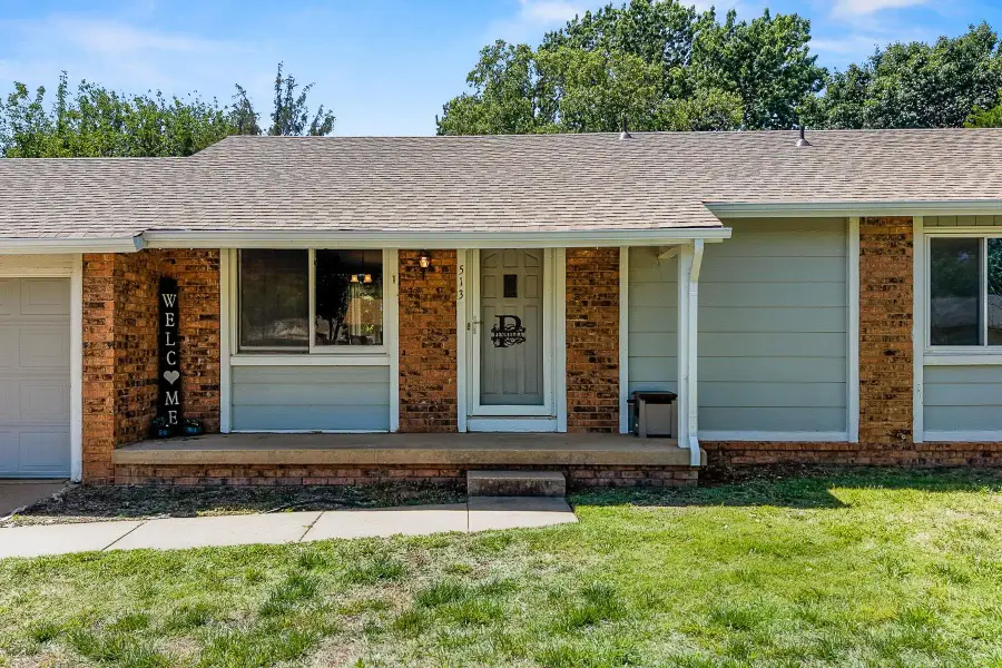 513 N Shefford St, Wichita, KS 67212 - #2