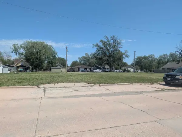 00000 S Washington, Hillsboro, KS 67063