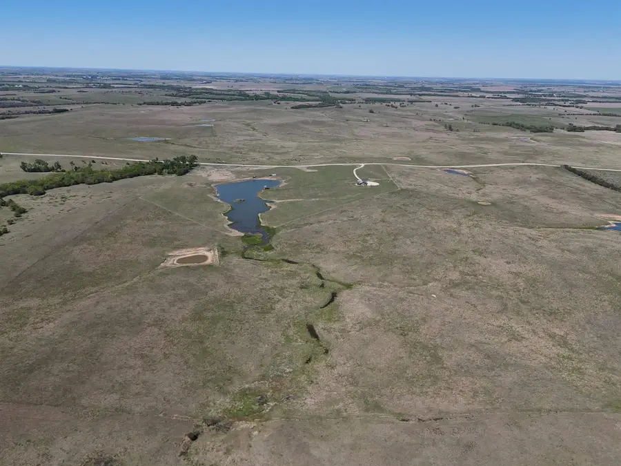 292 14th Rd, Miltonvale, KS 67466 - #2