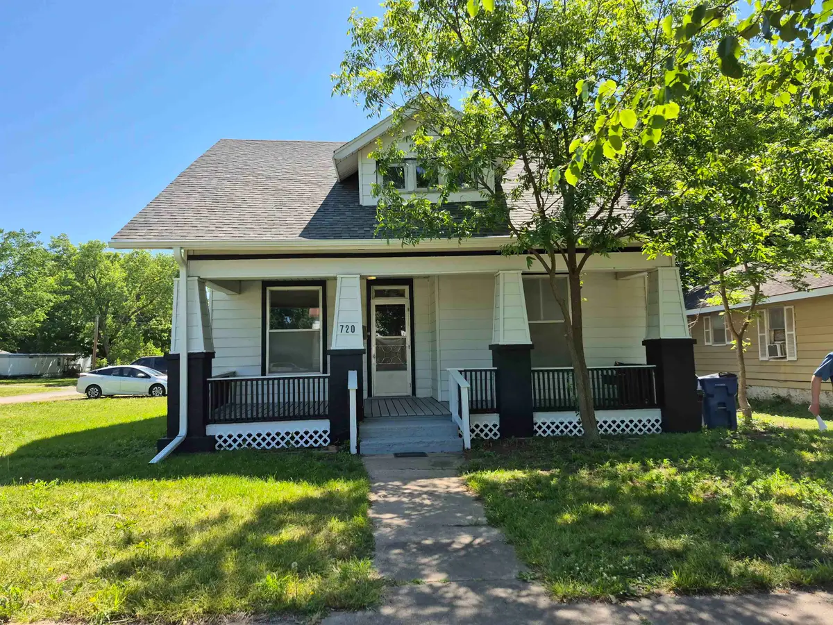 720 N Elm, Eureka, KS 67045 - #1