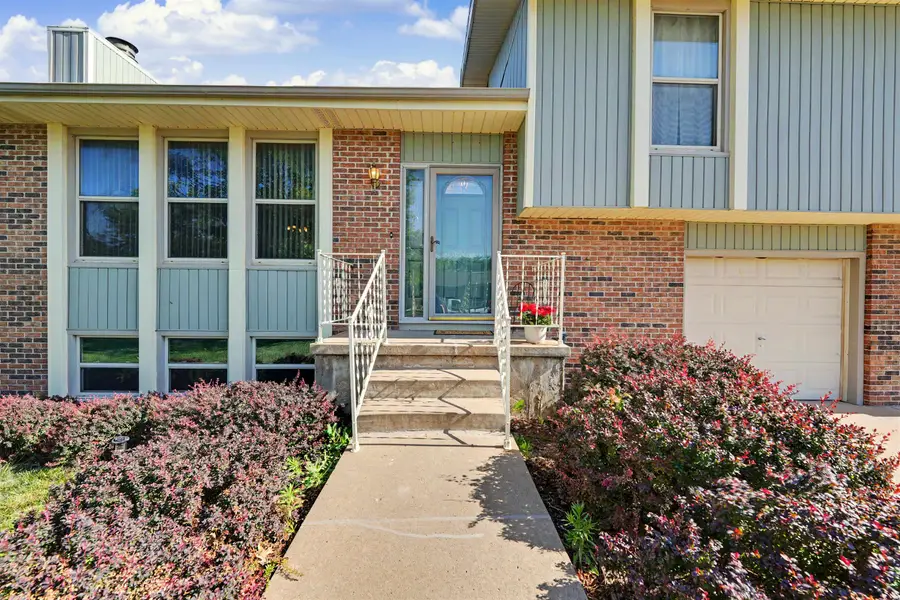 209 Laura St., Salina, KS 67401 - #3