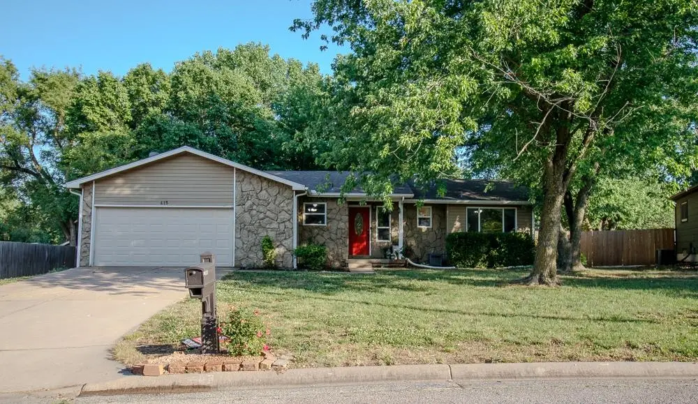 415 E Valley View Street, Derby, KS 67037 - #1