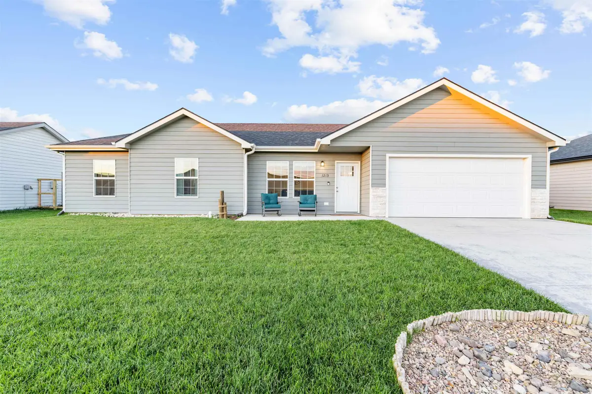 1213 Nautical Dr., Salina, KS 67401 - #1
