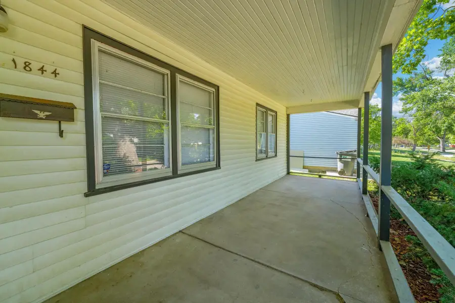 1844 S Volutsia Ave, Wichita, KS 67211 - #3