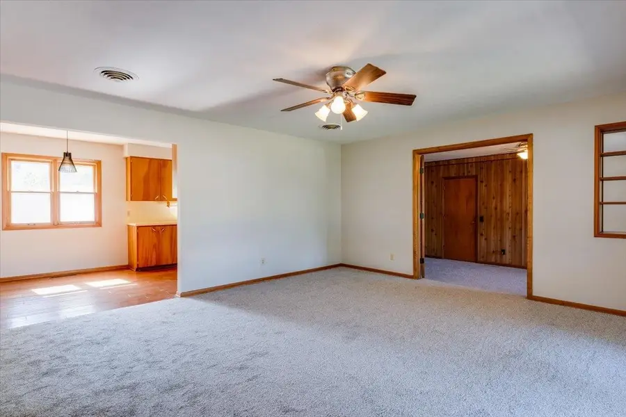 103 S Salina, Haven, KS 67543 - #3