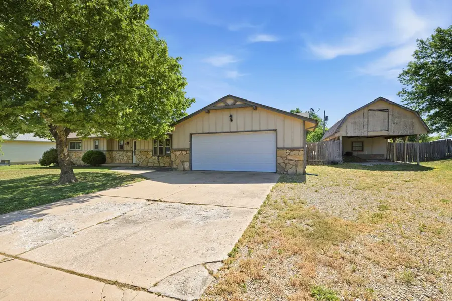 504 N Ridge Way Rd, Rose Hill, KS 67133-9450 - #3