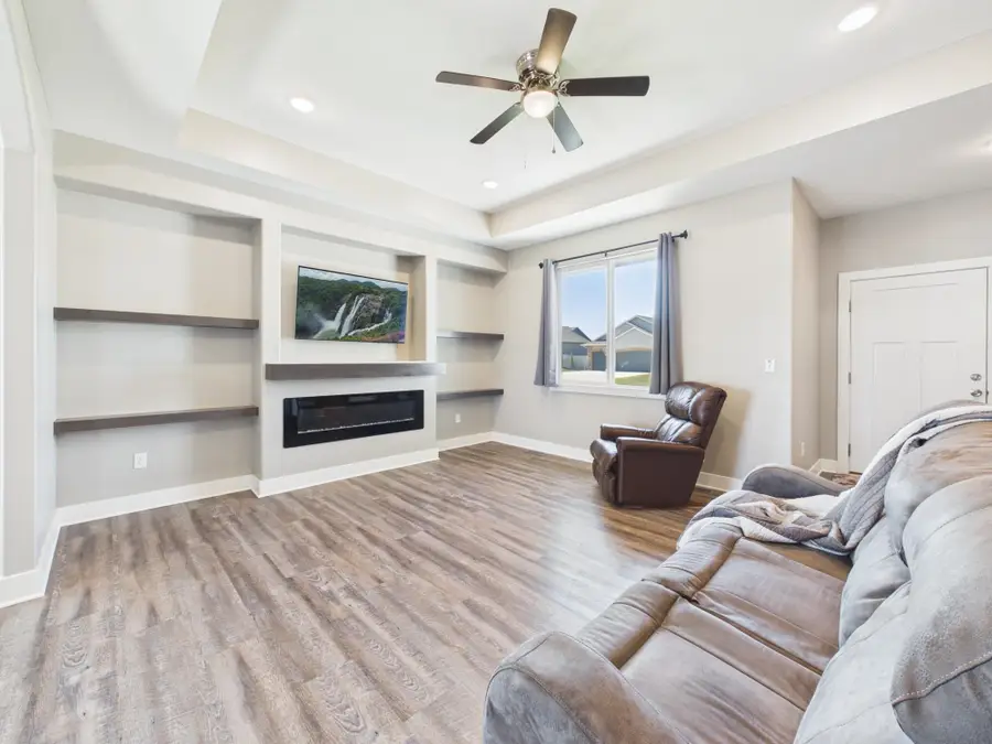 3111 E Reiss Ct, Park City, KS 67219 - #3