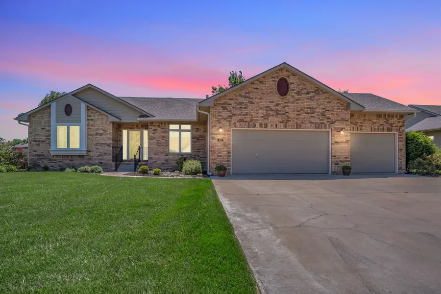 403 Witmarsum West, North Newton, KS 67117 - #2