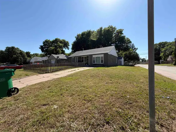 801 S Lightner, Wichita, KS 67218