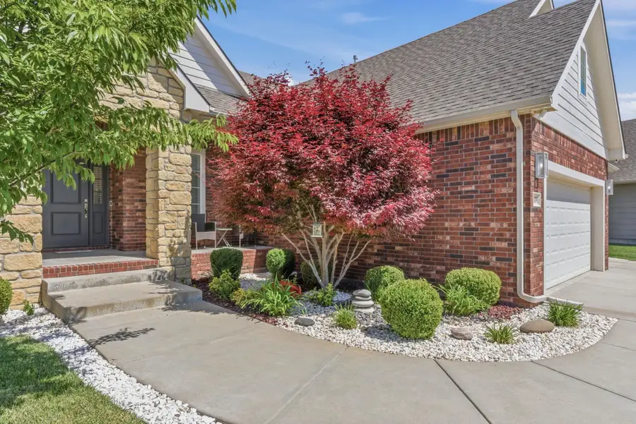 1819 N Split Rail St, Wichita, KS 67230 - #3