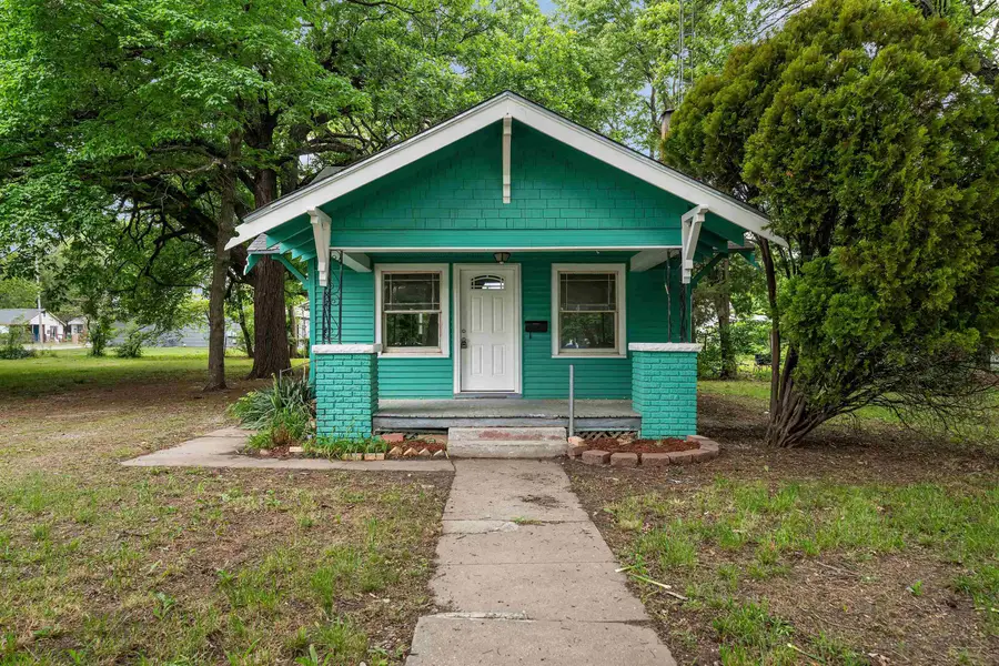 907 N Taylor, El Dorado, KS 67042 - #2