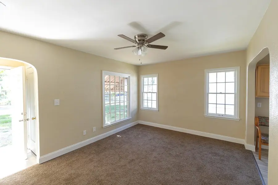 1952 S Emporia Ave, Wichita, KS 67211 - #3