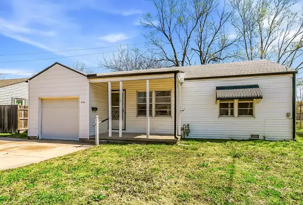 230 Turkle, Haysville, KS 67060