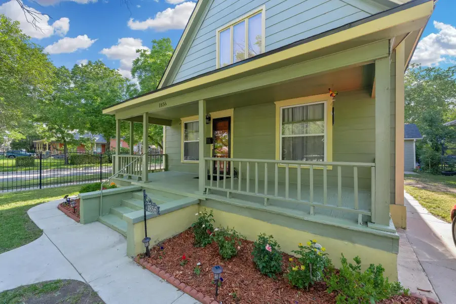 1856 N Park Pl, Wichita, KS 67203 - #3