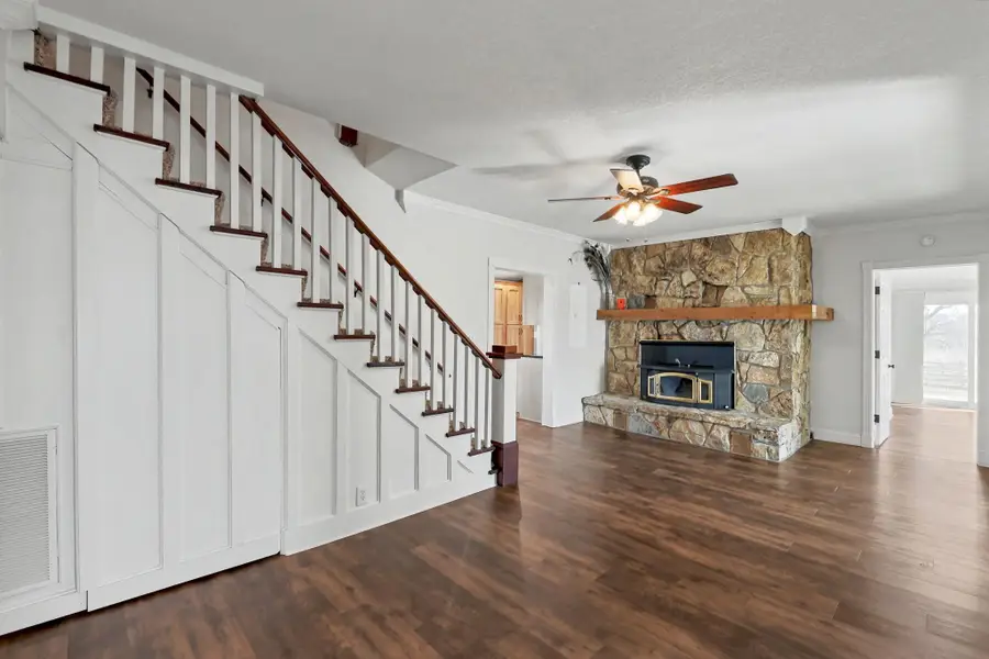 21424 SW County Line Rd, Rose Hill, KS 67133 - #2