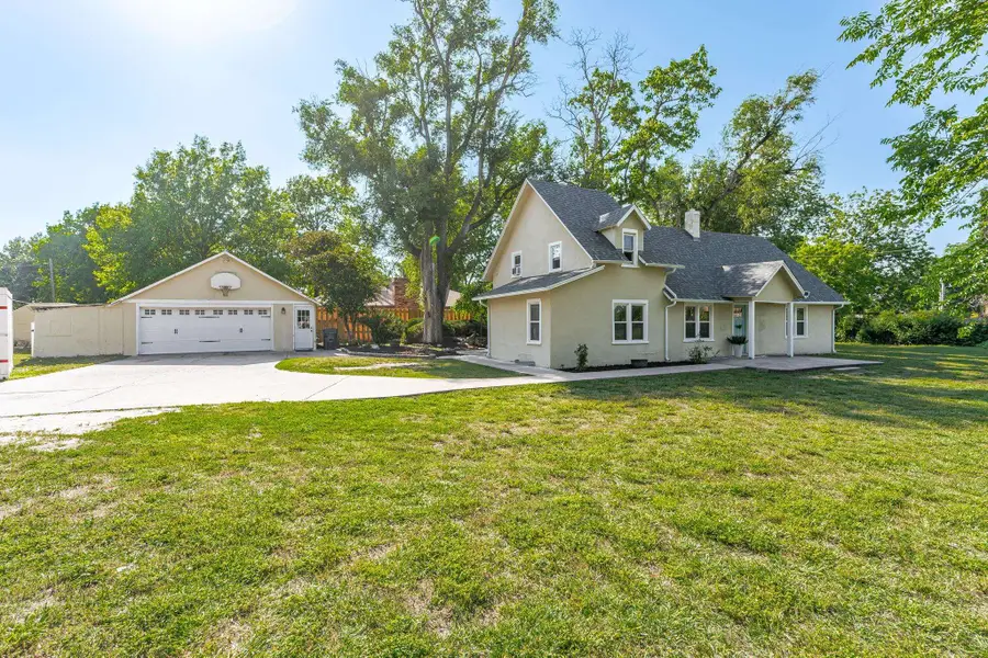 2098 N Westridge Ct., Wichita, KS 67203 - #3