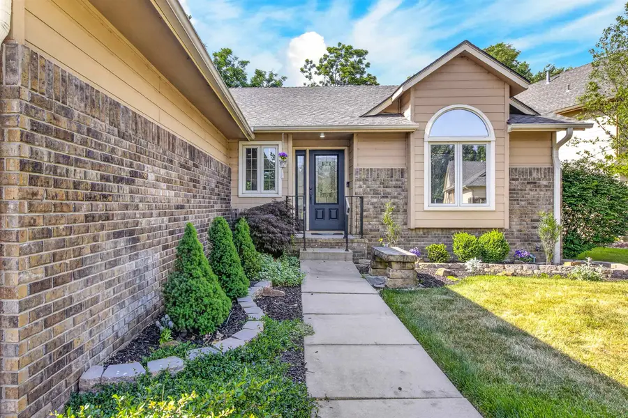 11725 W Alderny Ct #8, Wichita, KS 67212 - #2