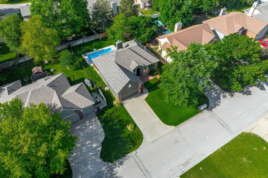 9711 W Bella Vista, Wichita, KS 67212 - #2