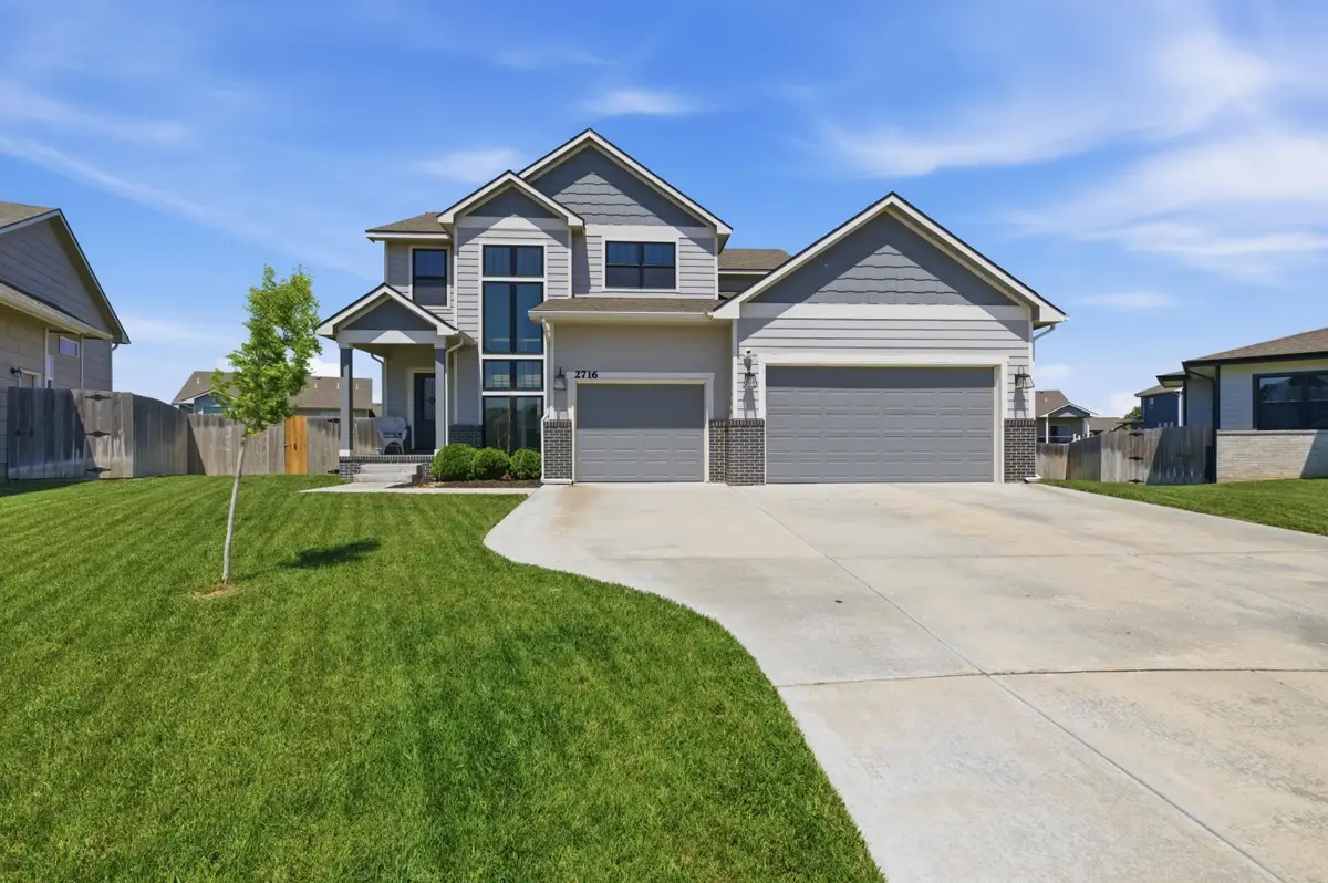 2716 S Prescott Ct, Wichita, KS 67215 - #1